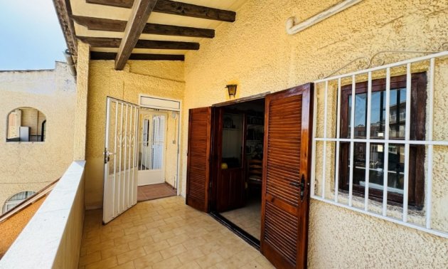 Resale - Duplex -
Torrevieja - La Mata