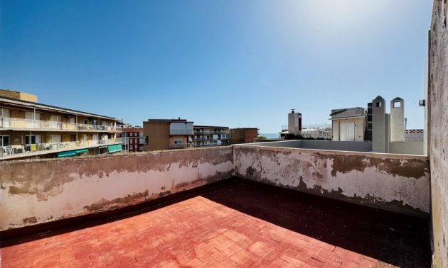Resale - Duplex -
Torrevieja - La Mata