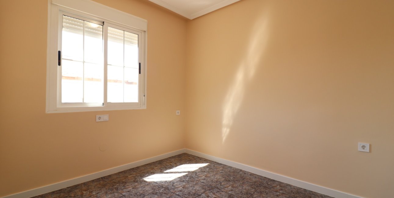 Resale - Apartment / flat -
Orihuela Costa - Punta Prima