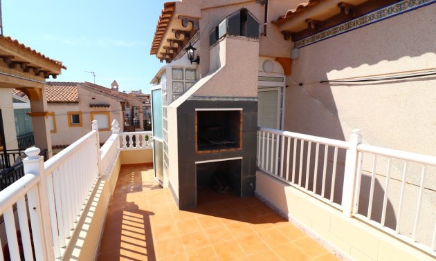 Resale - Apartment / flat -
Orihuela Costa - Punta Prima