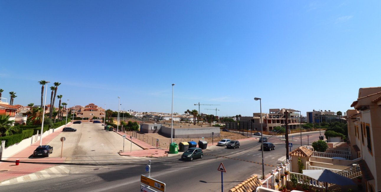 Resale - Apartment / flat -
Orihuela Costa - Punta Prima