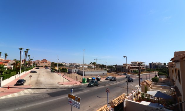 Resale - Apartment / flat -
Orihuela Costa - Punta Prima