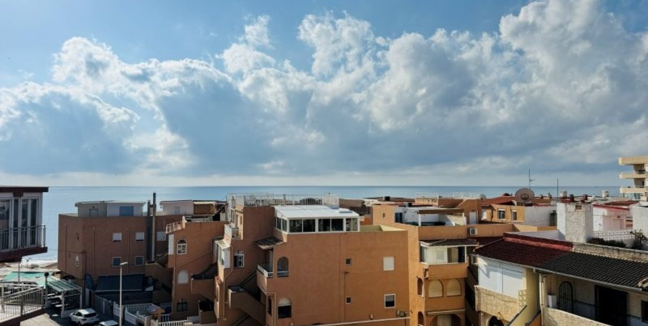 Resale - Apartment / flat -
Torrevieja - La Mata