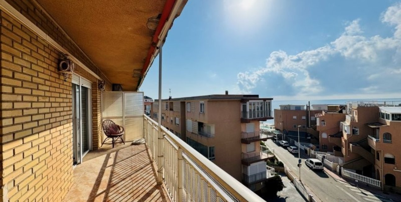 Resale - Apartment / flat -
Torrevieja - La Mata
