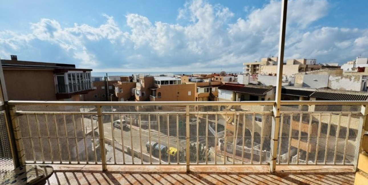 Resale - Apartment / flat -
Torrevieja - La Mata