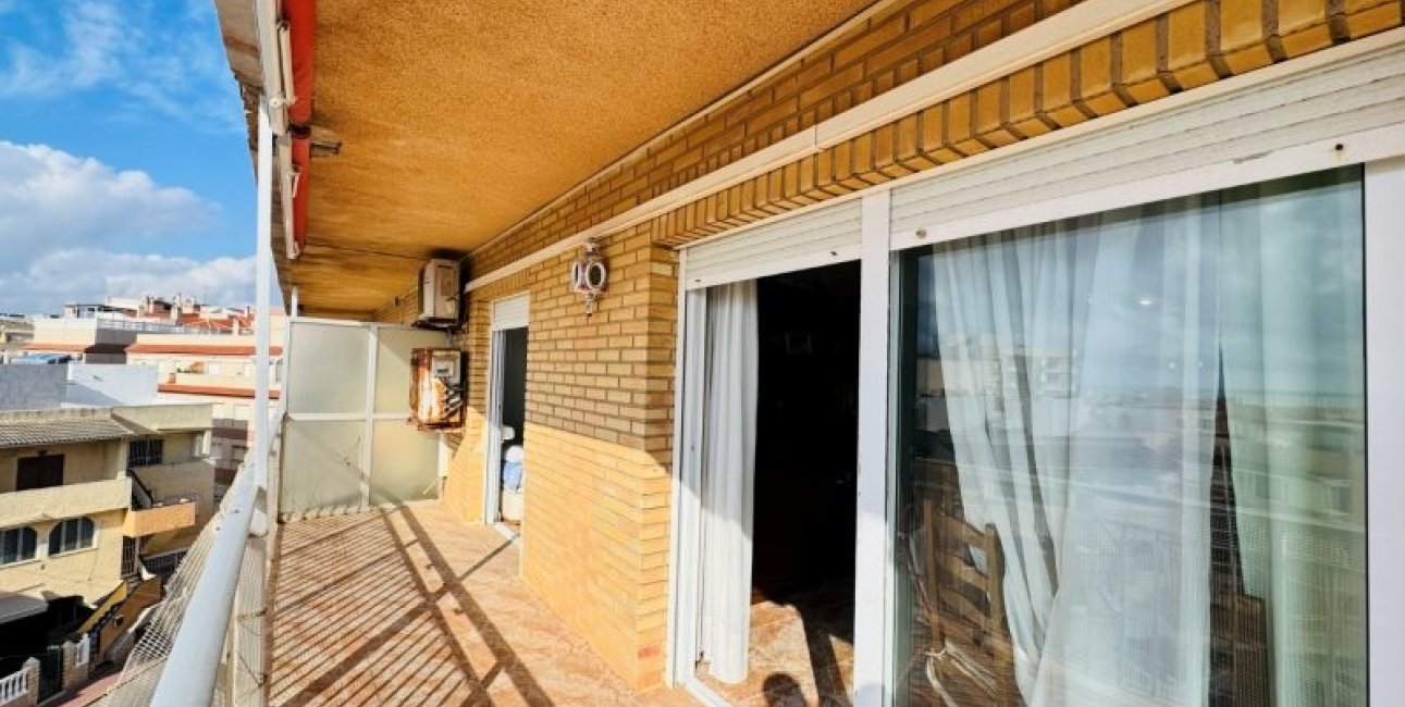 Resale - Apartment / flat -
Torrevieja - La Mata