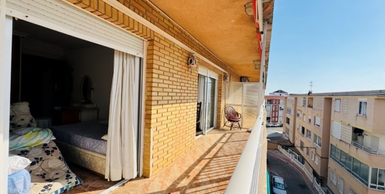 Resale - Apartment / flat -
Torrevieja - La Mata