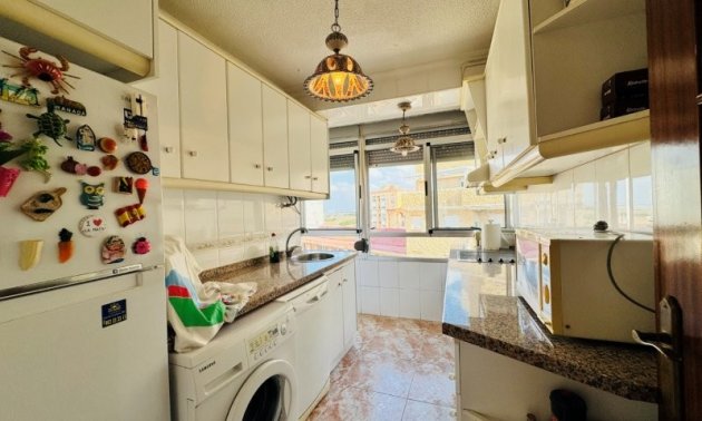 Resale - Apartment / flat -
Torrevieja - La Mata