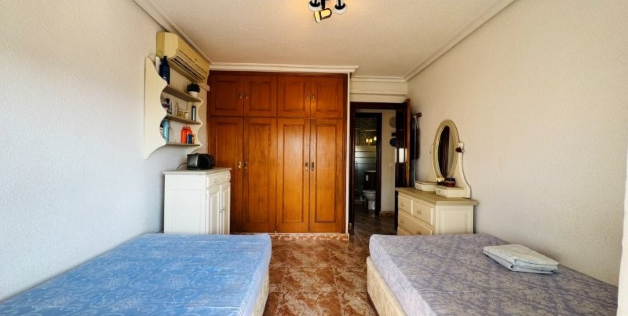 Resale - Apartment / flat -
Torrevieja - La Mata