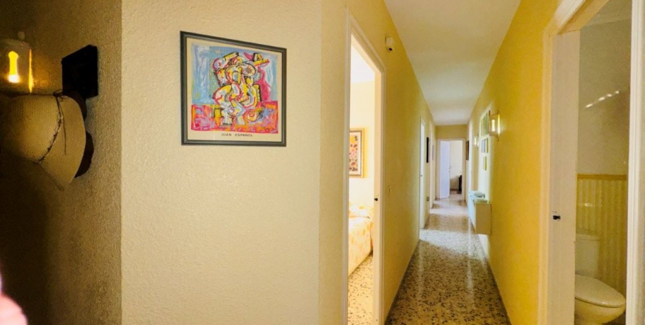 Resale - Apartment / flat -
Torrevieja - La Mata