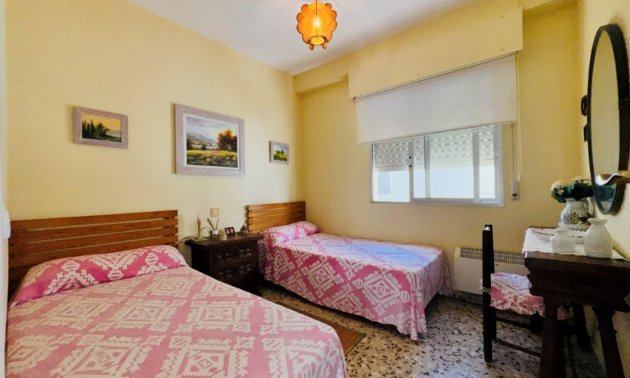 Resale - Apartment / flat -
Torrevieja - La Mata