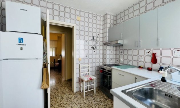Resale - Apartment / flat -
Torrevieja - La Mata