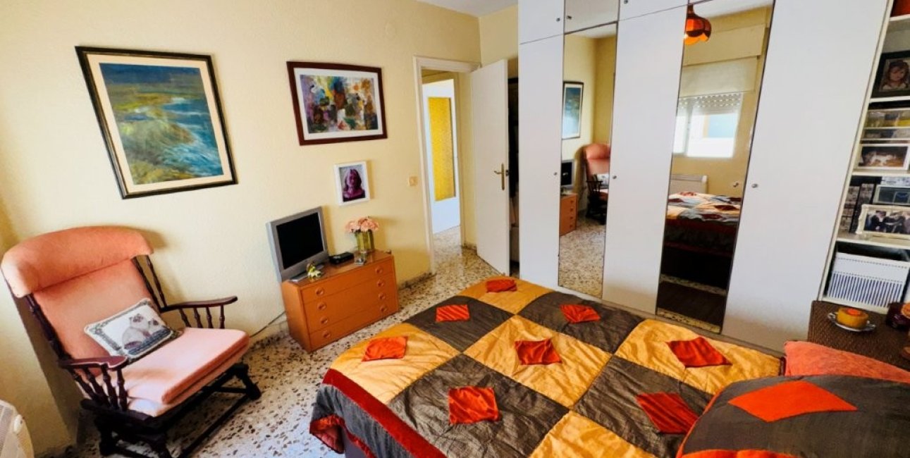 Resale - Apartment / flat -
Torrevieja - La Mata