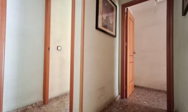 Resale - Apartment / flat -
Orihuela - Orihuela - City