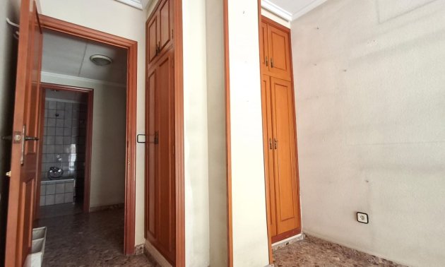 Resale - Apartment / flat -
Orihuela - Orihuela - City