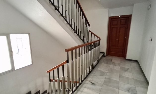 Resale - Apartment / flat -
Orihuela - Zona Centro