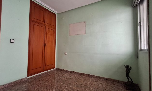 Resale - Apartment / flat -
Orihuela - Zona Centro