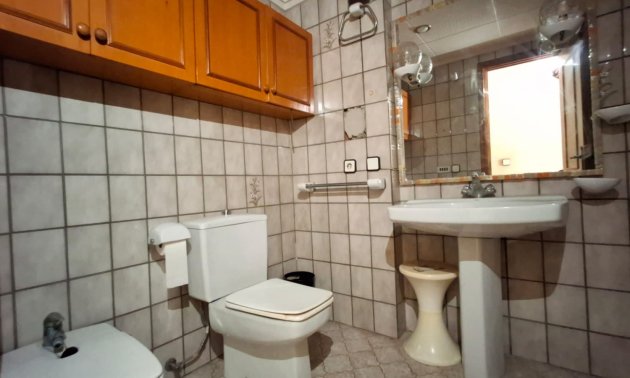 Resale - Apartment / flat -
Orihuela - Zona Centro