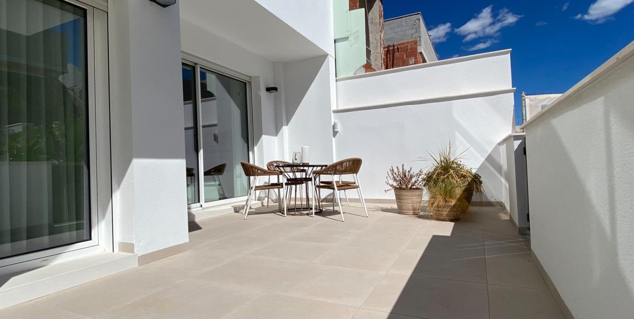 New Build - Bungalow -
Pilar de la Horadada - pueblo