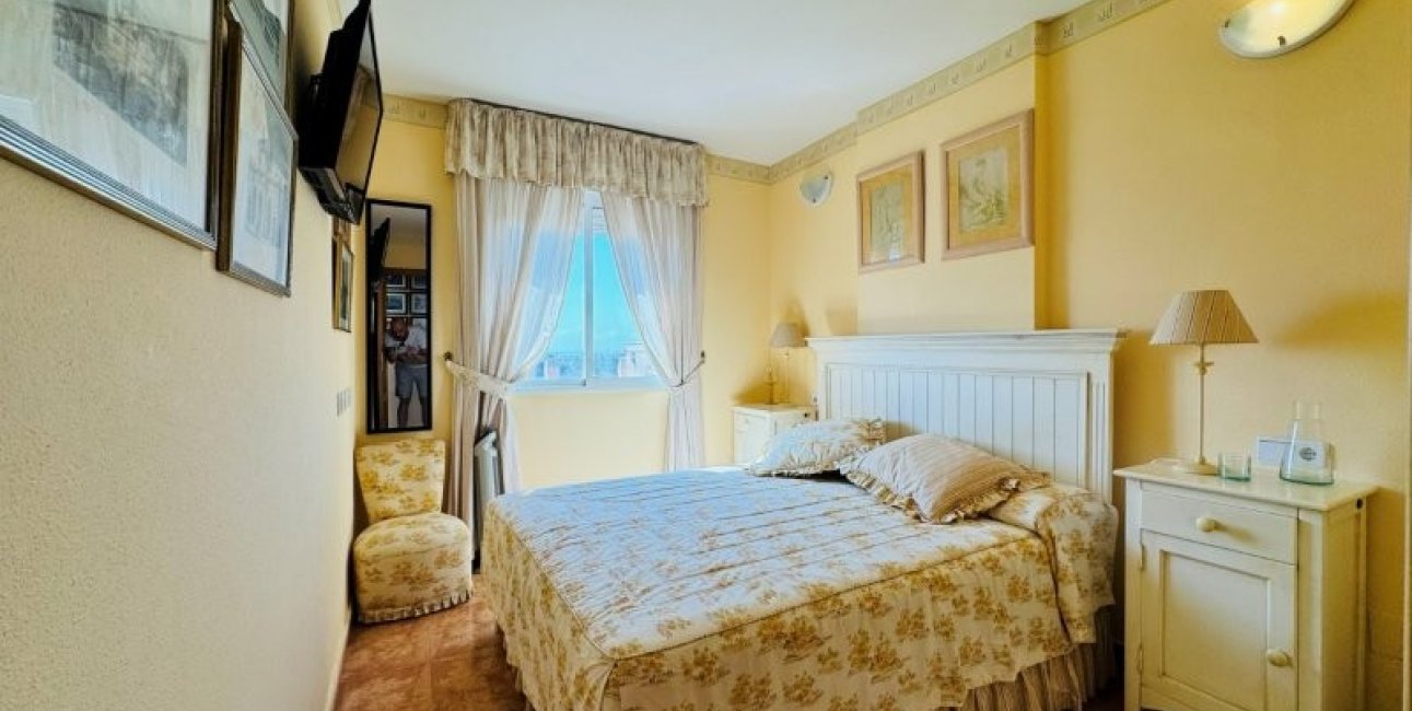 Reventa - Apartamento / piso -
Torrevieja - Aguas nuevas 1
