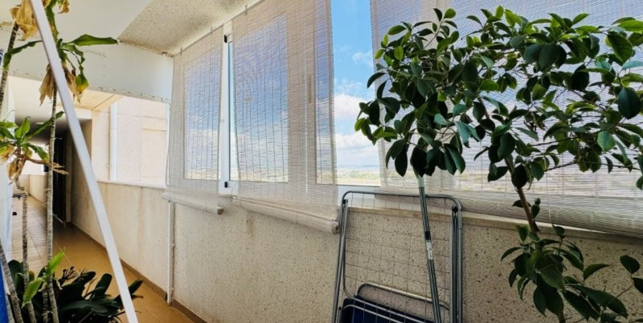 Reventa - Apartamento / piso -
Torrevieja - Aguas nuevas 1