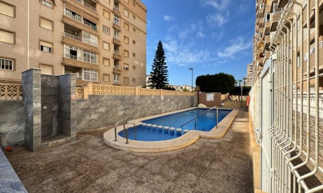 Reventa - Apartamento / piso -
Torrevieja - Aguas nuevas 1