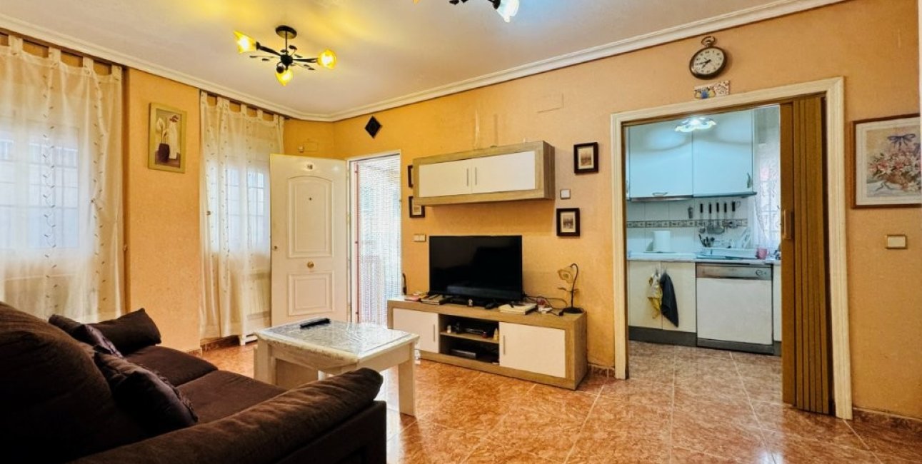 Resale - Apartment / flat -
Torrevieja - La Mata
