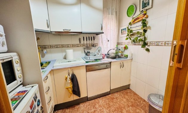 Resale - Apartment / flat -
Torrevieja - La Mata
