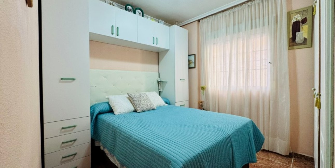 Resale - Apartment / flat -
Torrevieja - La Mata