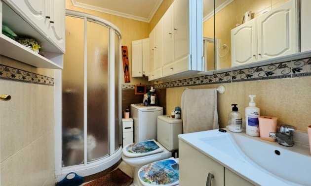 Resale - Apartment / flat -
Torrevieja - La Mata