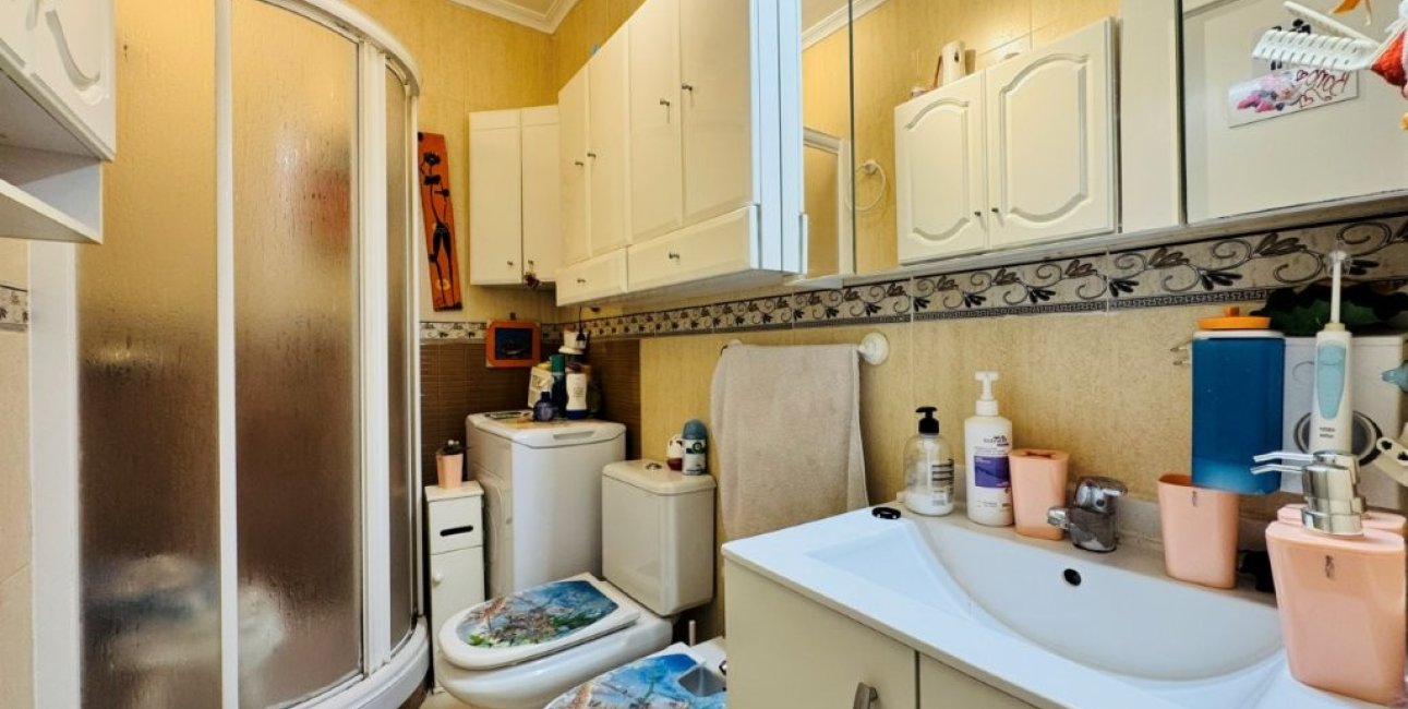 Resale - Apartment / flat -
Torrevieja - La Mata