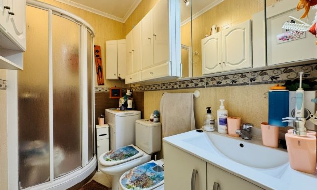 Resale - Apartment / flat -
Torrevieja - La Mata