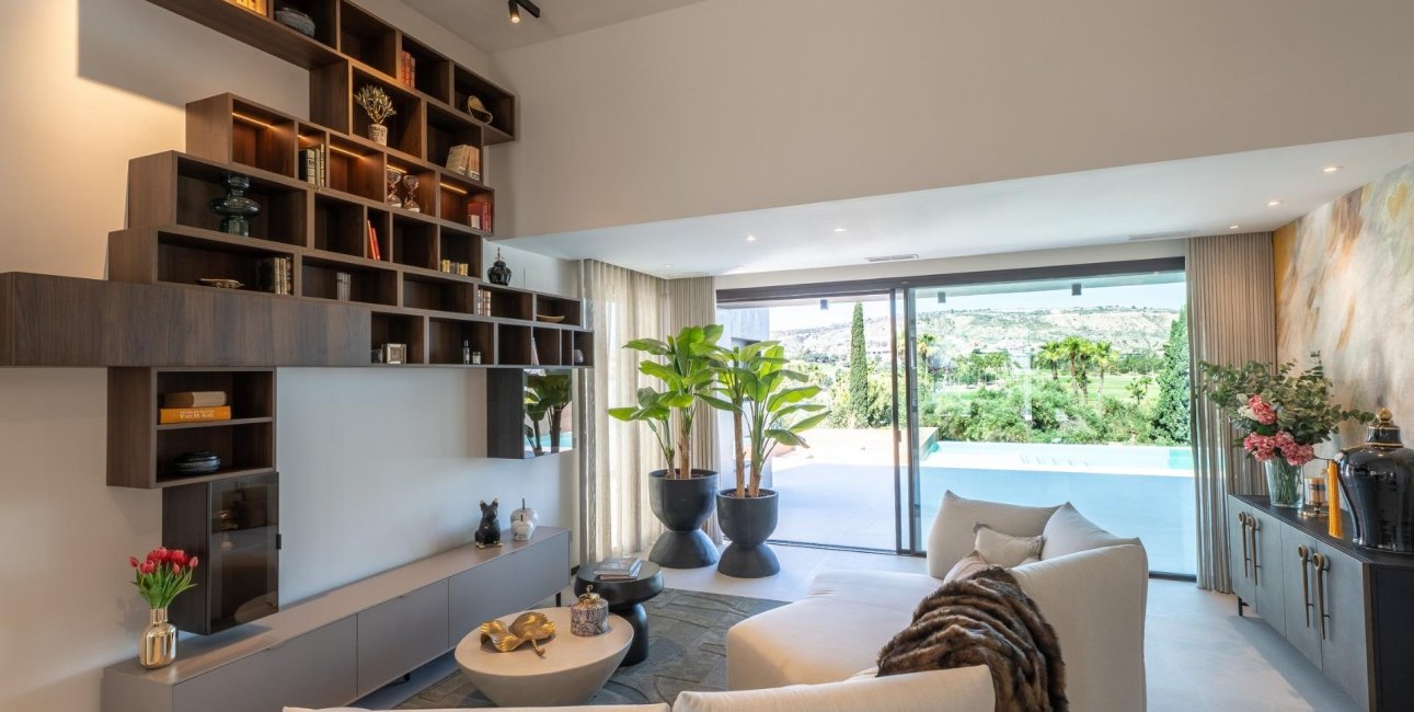 Obra nueva - Villa -
Algorfa - La Finca Golf