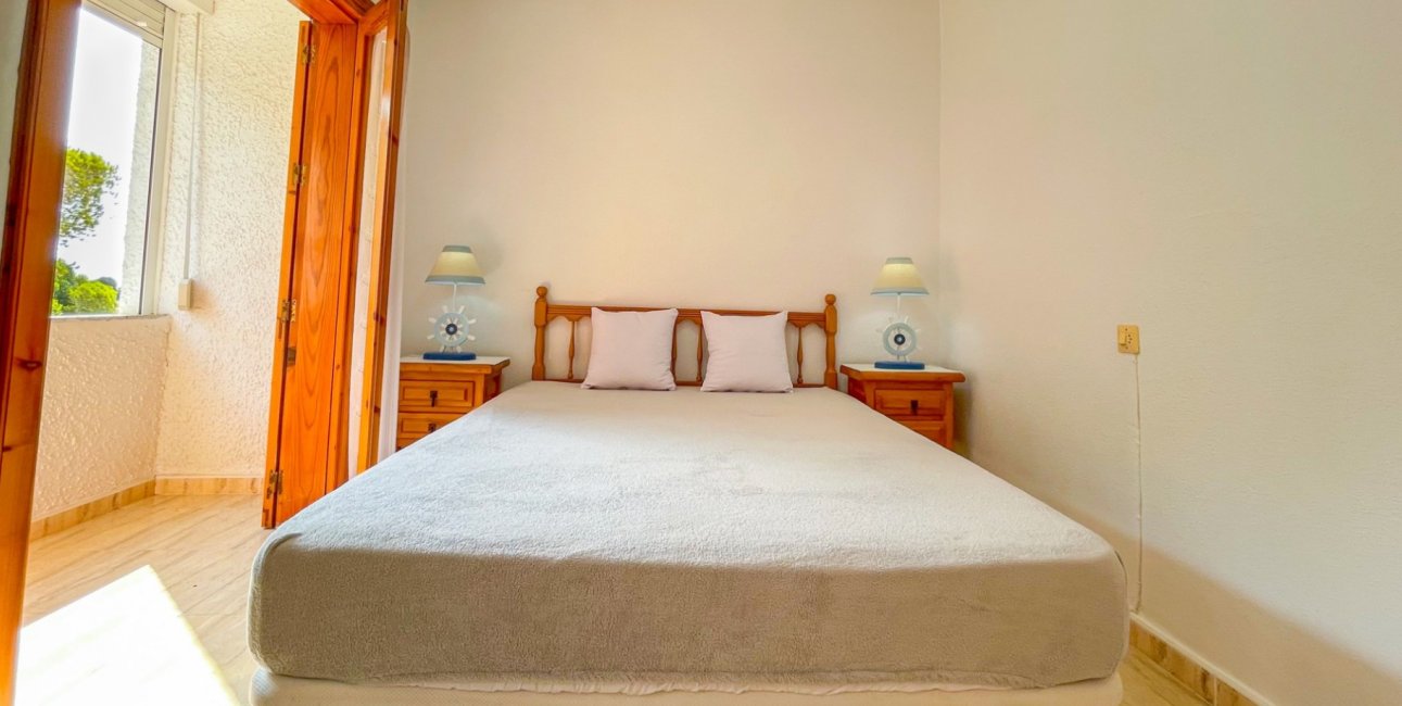 Resale - Townhouse -
Orihuela Costa - Playa Flamenca