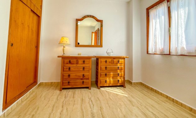 Resale - Townhouse -
Orihuela Costa - Playa Flamenca