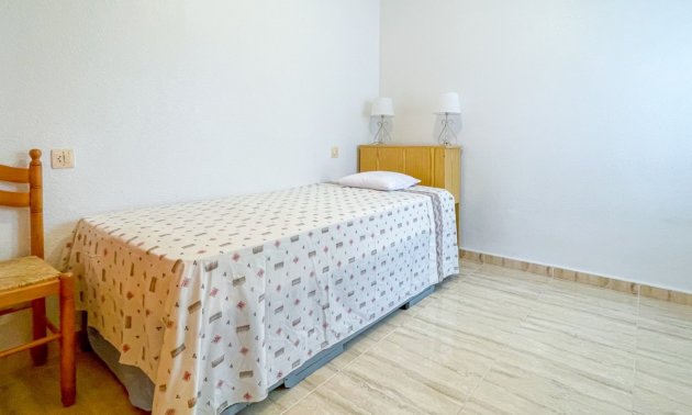 Resale - Townhouse -
Orihuela Costa - Playa Flamenca