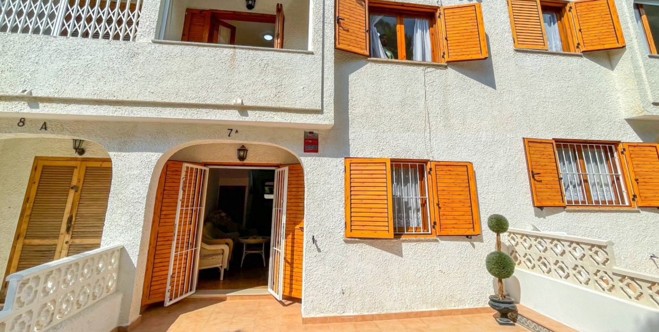 Resale - Townhouse -
Orihuela Costa - Playa Flamenca