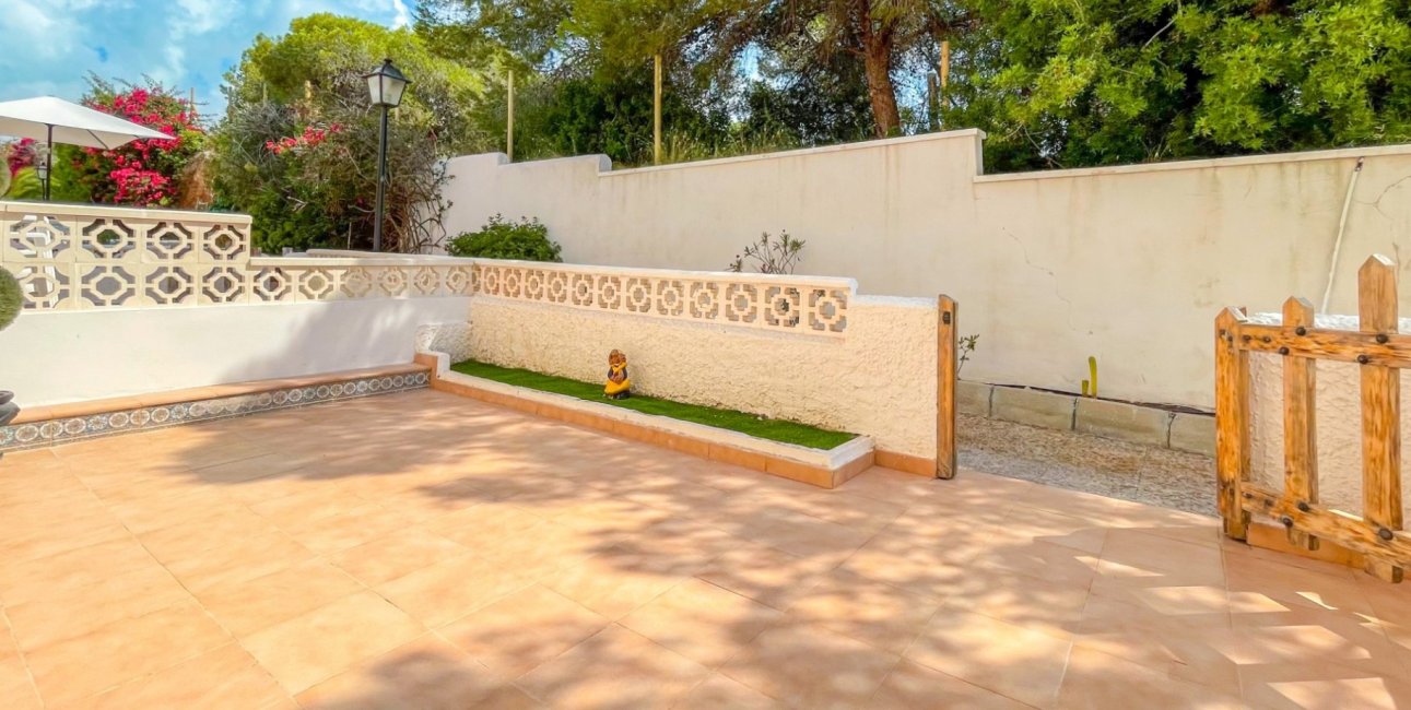 Resale - Townhouse -
Orihuela Costa - Playa Flamenca