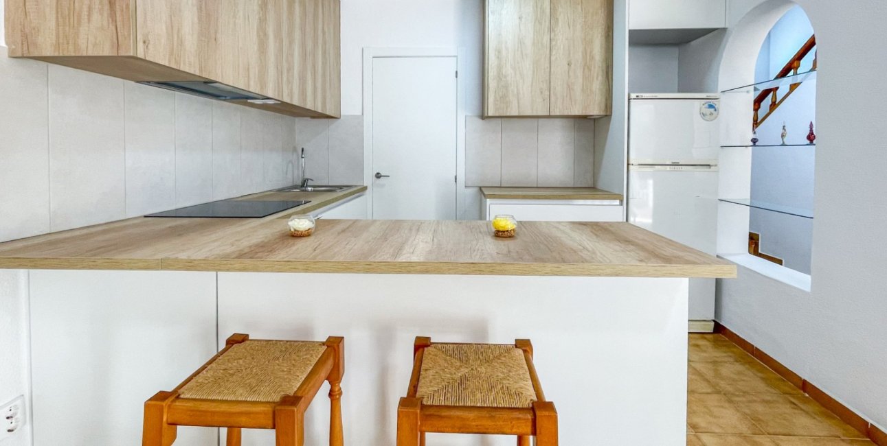 Resale - Townhouse -
Orihuela Costa - Playa Flamenca