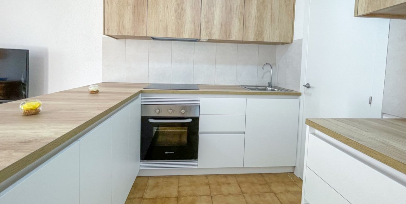 Resale - Townhouse -
Orihuela Costa - Playa Flamenca