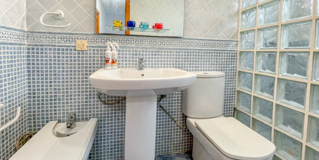 Resale - Townhouse -
Orihuela Costa - Playa Flamenca