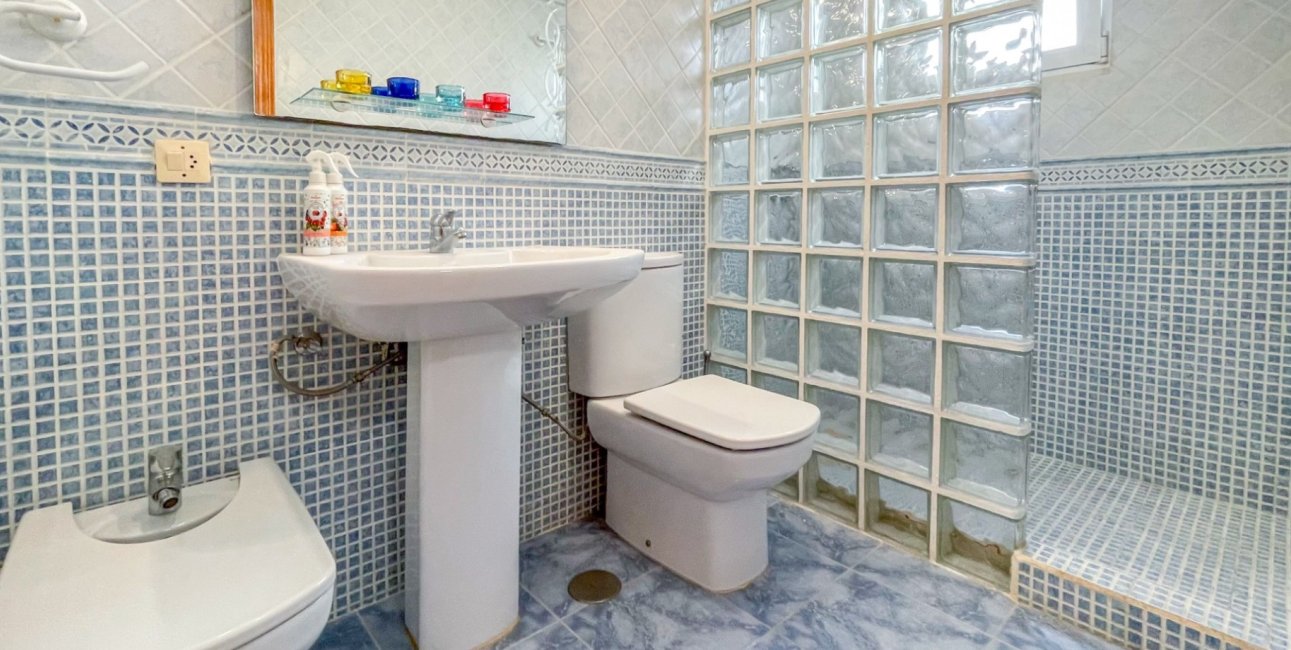 Resale - Townhouse -
Orihuela Costa - Playa Flamenca