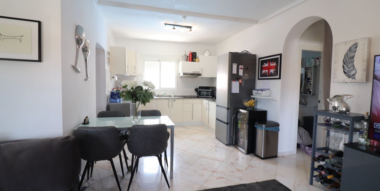 Resale - Villa -
Orihuela Costa - Villamartin