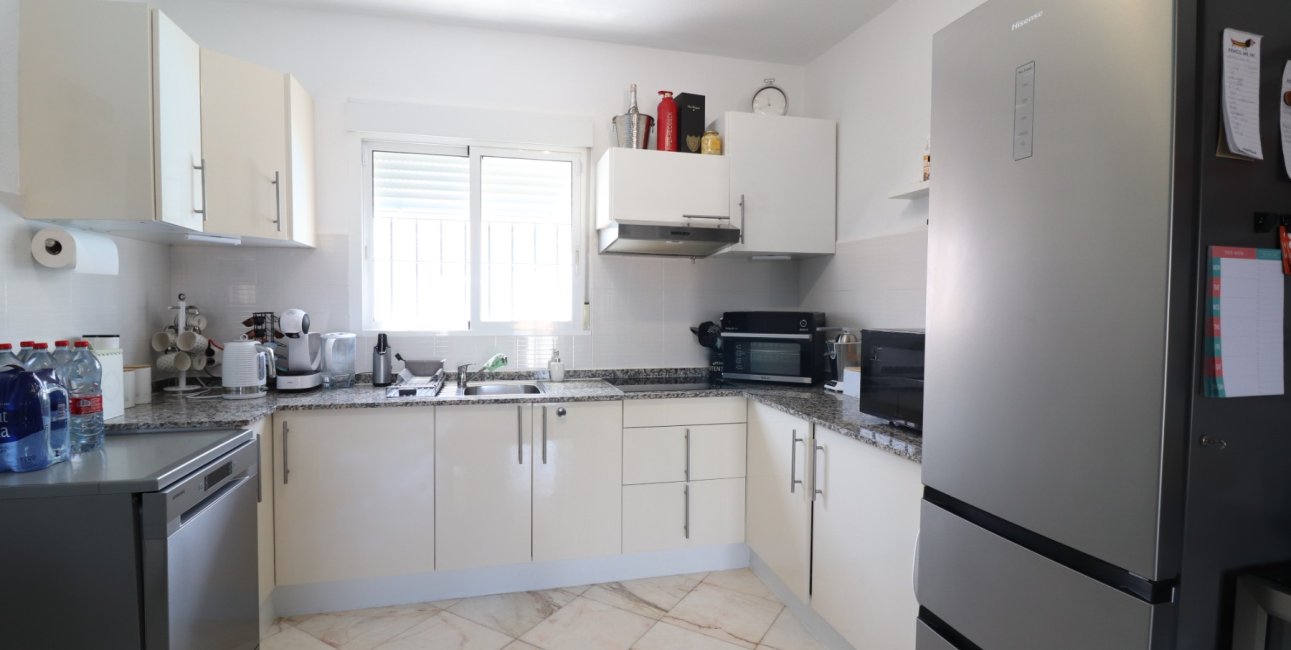 Resale - Villa -
Orihuela Costa - Villamartin