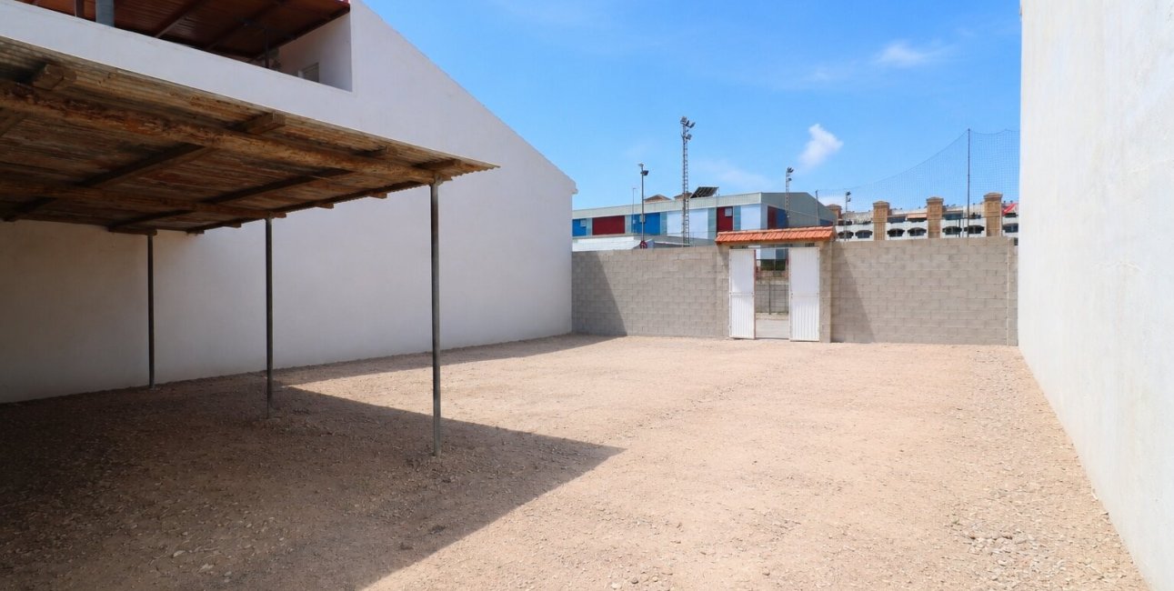 Resale - Plot / Land -
Formentera del Segura - Formentera - Village