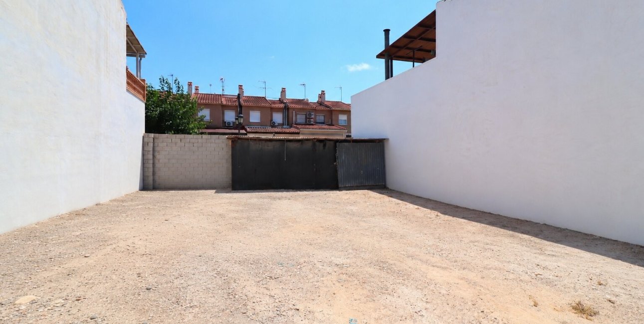 Resale - Plot / Land -
Formentera del Segura - Formentera - Village