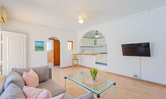 Resale - Bungalow -
Ciudad Quesada - Altos de Quesada