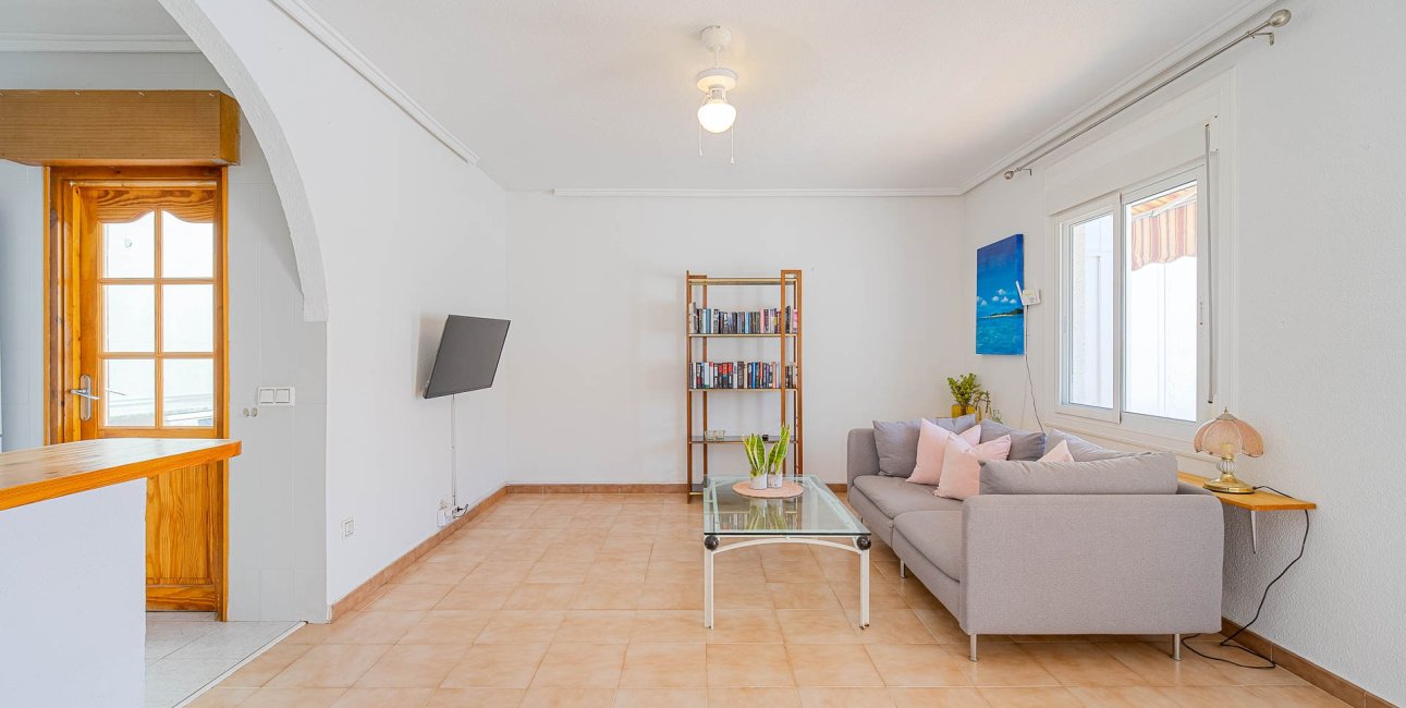 Resale - Bungalow -
Ciudad Quesada - Altos de Quesada
