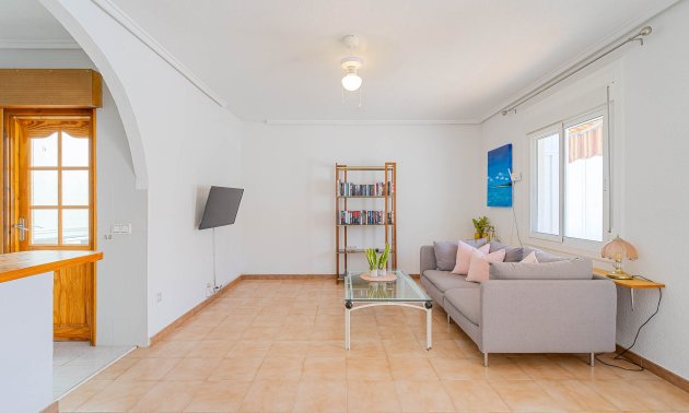 Resale - Bungalow -
Ciudad Quesada - Altos de Quesada
