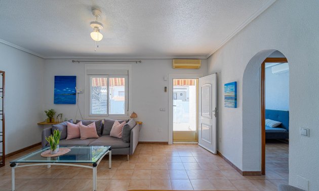 Resale - Bungalow -
Ciudad Quesada - Altos de Quesada